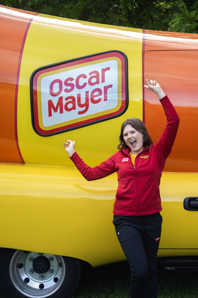 Hotdogger Lauren